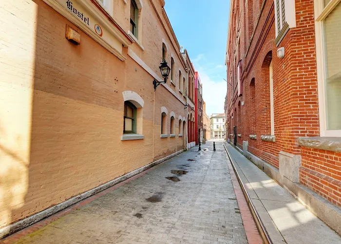 The Garden Room At Waddington Flats